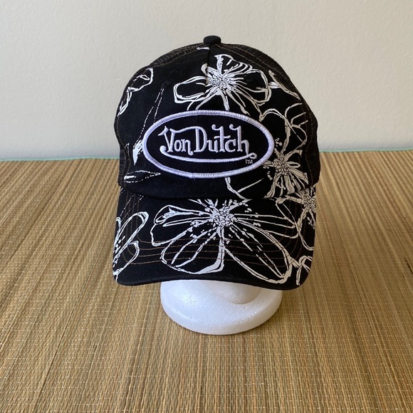 Von Dutch Floral Trucker Hat Y2k 